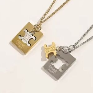 Gold Pendant Necklace